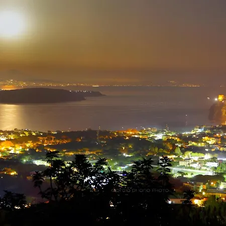 Bianca Un Angolo Di Paradiso * Barano dʼIschia
