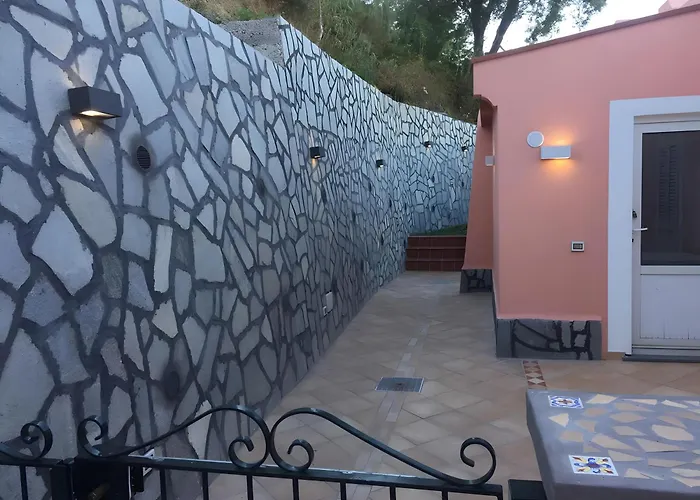 Bianca Un Angolo Di Paradiso Willa Ischia